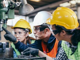 阜阳制造业中的MES和物联网融合